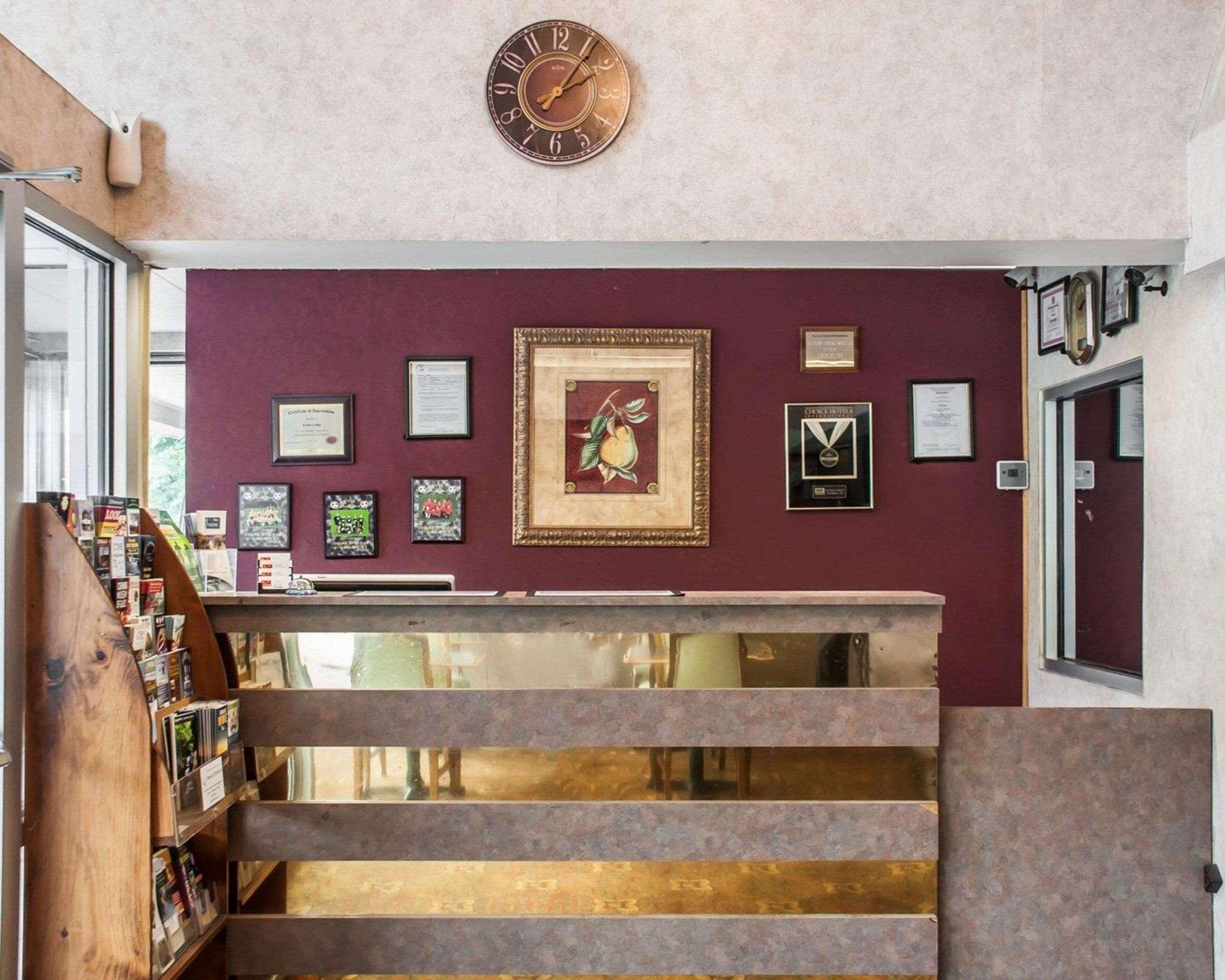 Lodge Econo Elmira-corning