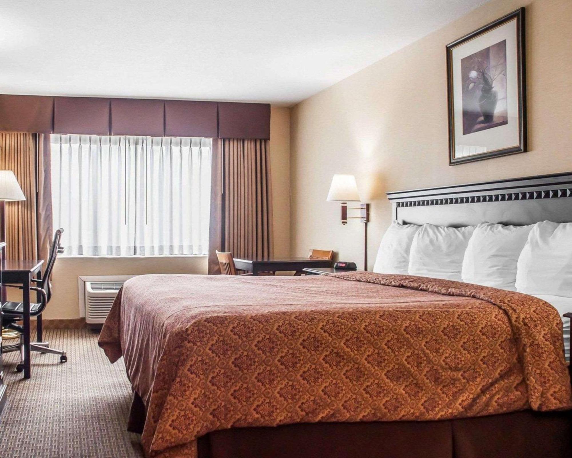 Lodge Econo Elmira-corning